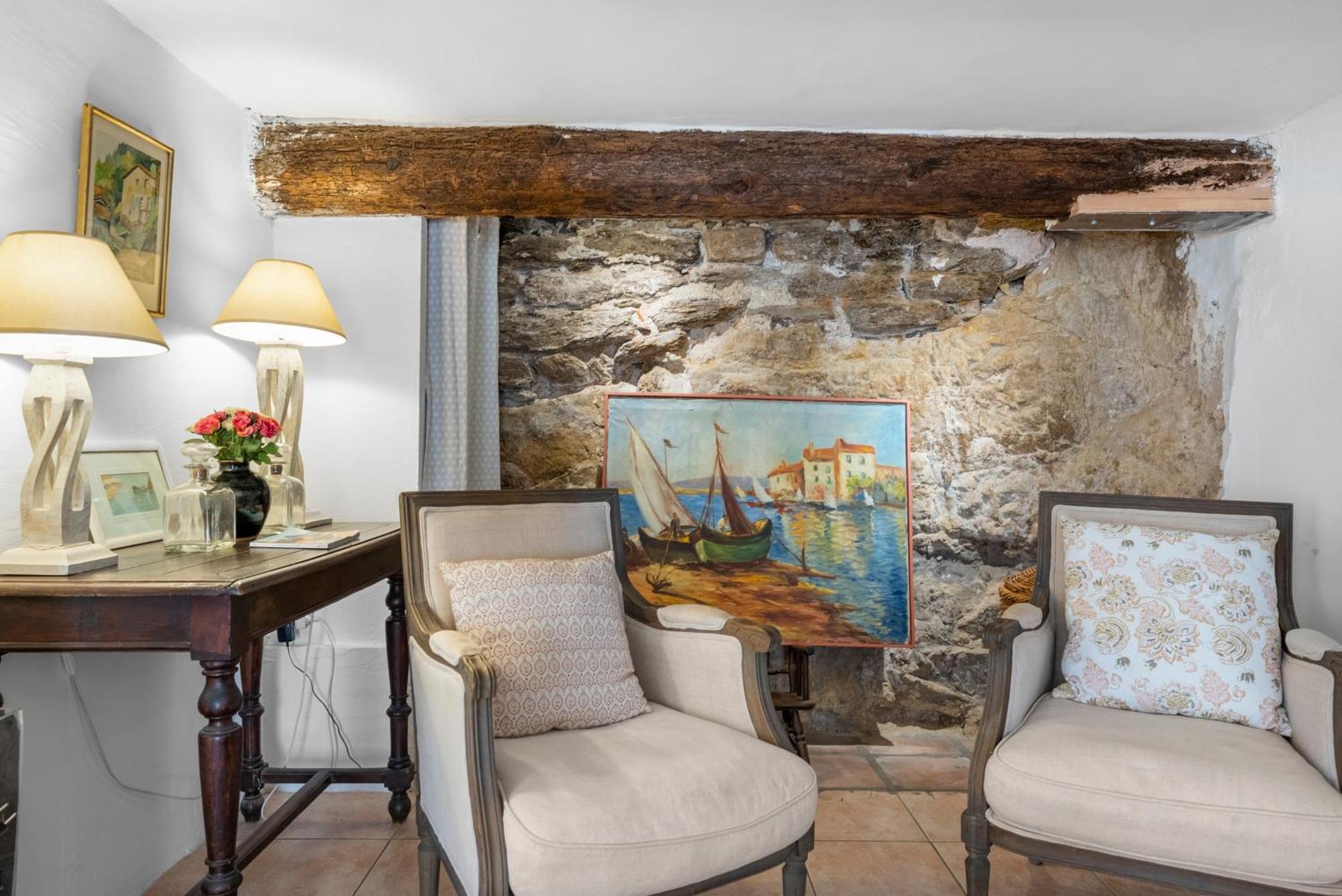 Апартаменты La Petite Provence Борм-ле-Мимоза Экстерьер фото